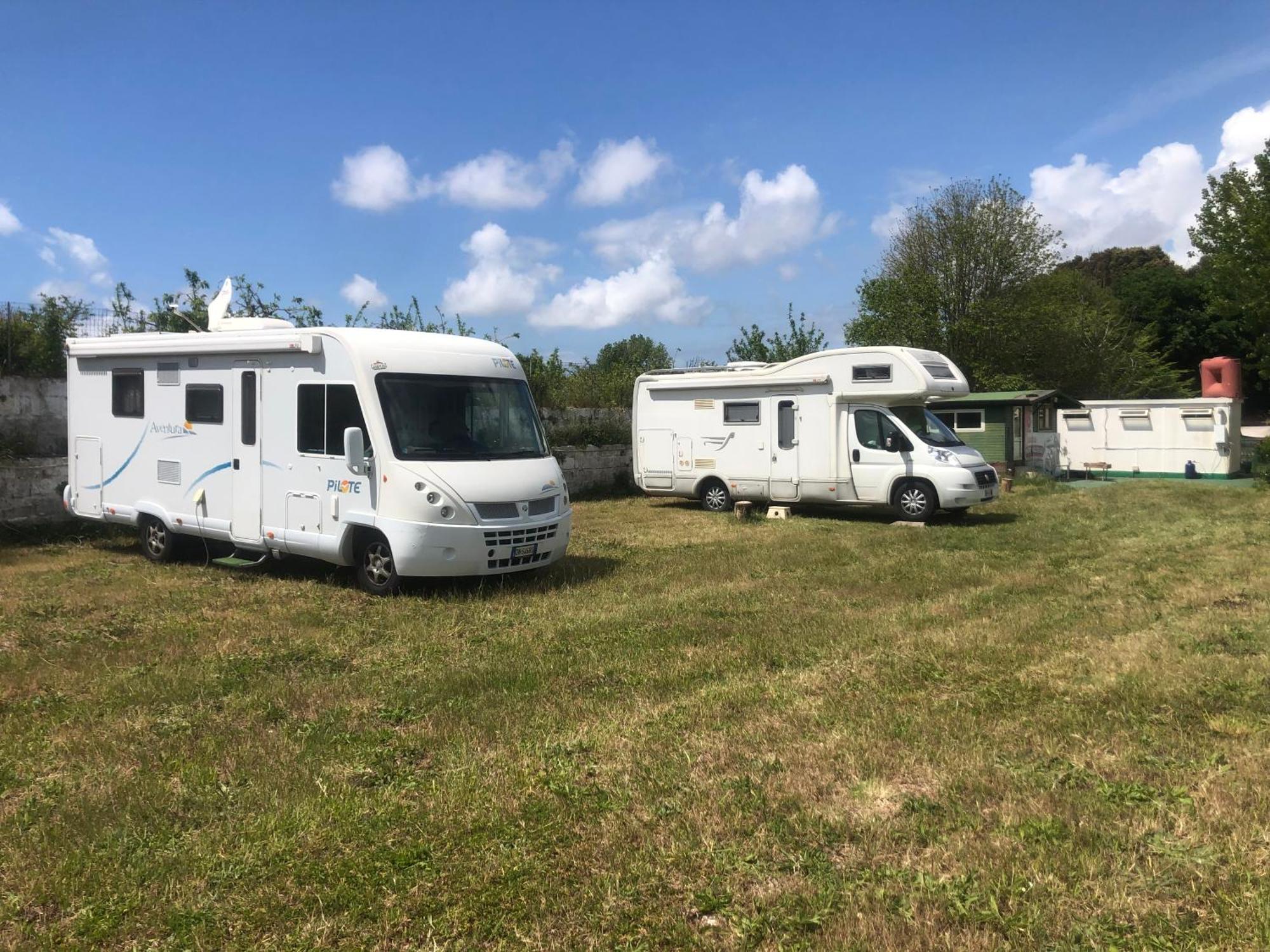 Camping Sosta Camper E Roulott L'amour